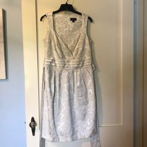 Beautiful Summer Formal Dress (Reasonable Offers)